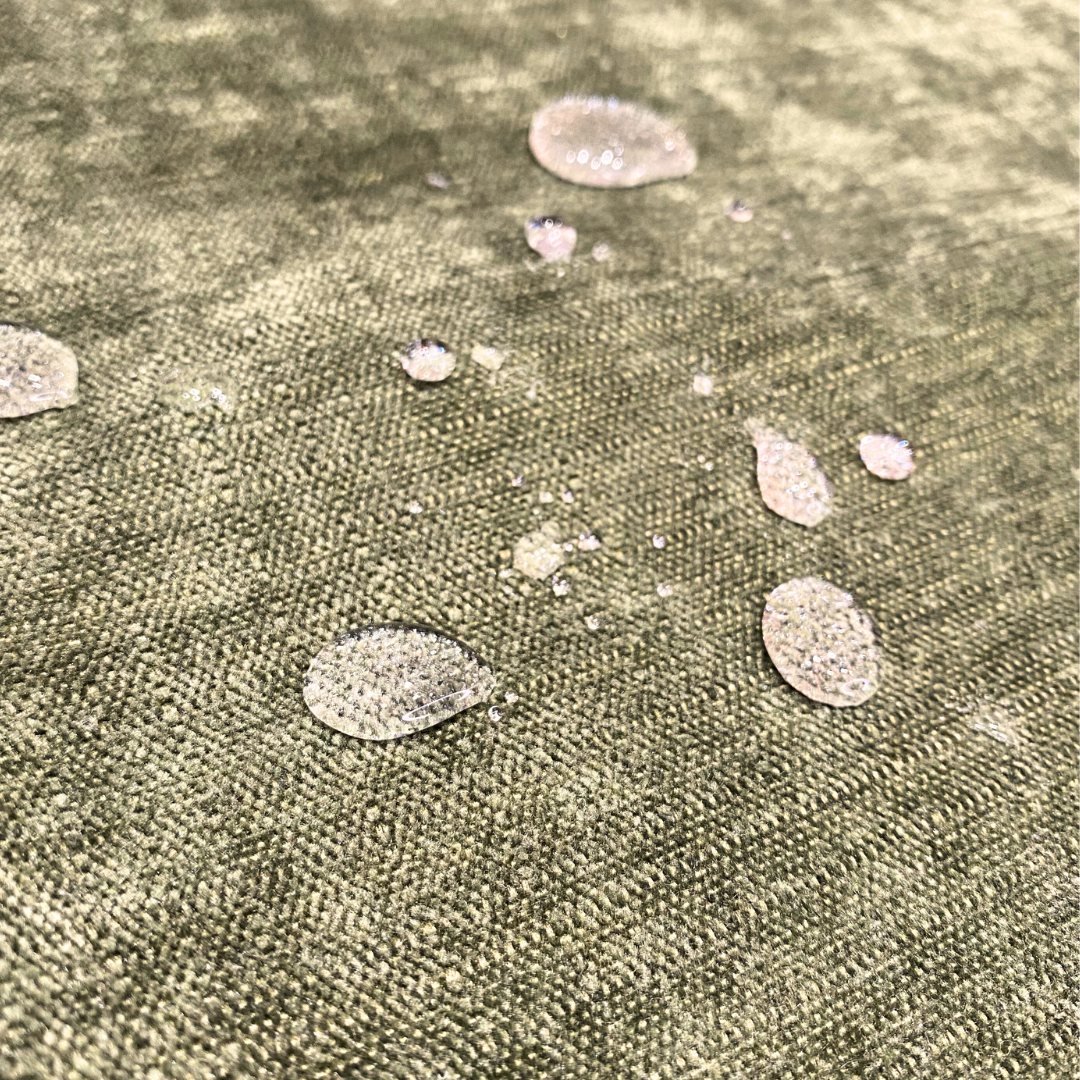 Tela Antifluido Chenille- Verde Spring.