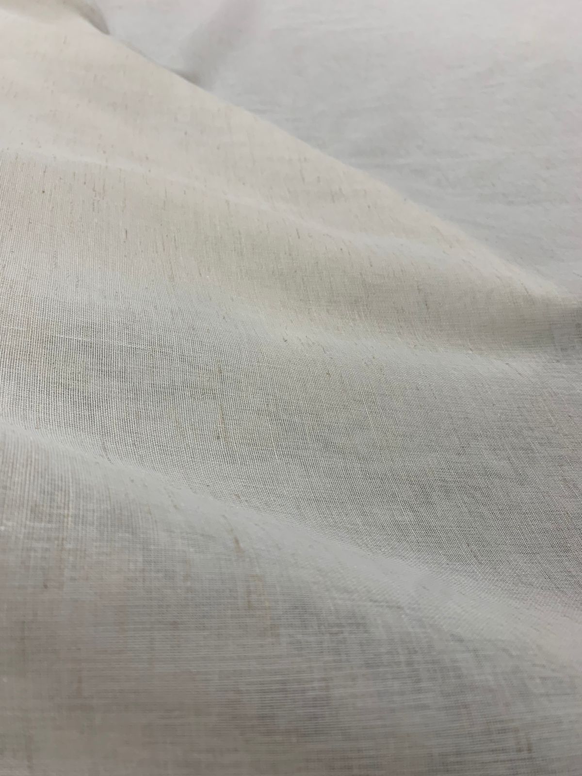 Voile texture beige - 22w-138 por metro lineal.